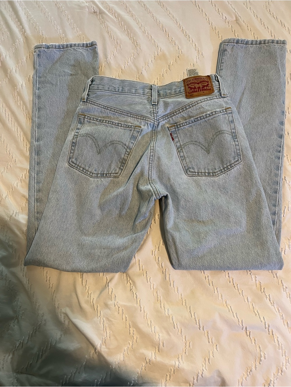 Levi's 501 Light Wash Women's Straight Leg Jeans - Picture 5 of 11